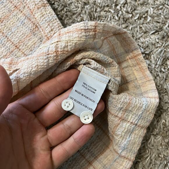 Men's Casual Button Down Shirt - Seersucker Beige Plaid - Picture 4 of 6
